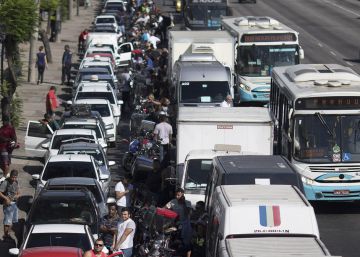 La huelga de camioneros en Brasil, en imágenes