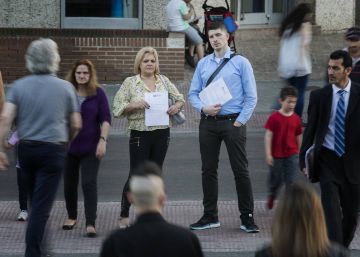Spain blames computer glitch for huge citizenship application backlog Spain blames computer glitch for huge citizenship application backlog