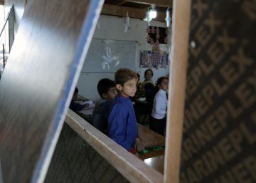 Más de la mitad de los refugiados sirios en Líbano está fuera de la escuela