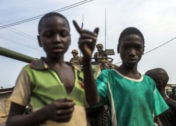 Se consigue que miles de niños soldado dejen las armas... y luego ¿qué?