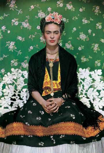 Frida Kahlo en una fotografía de 1938 realizada por Nickolas Muray.