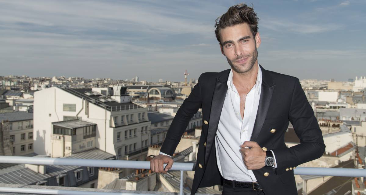 El modelo y actor Jon Kortajarena en París el pasado martes.