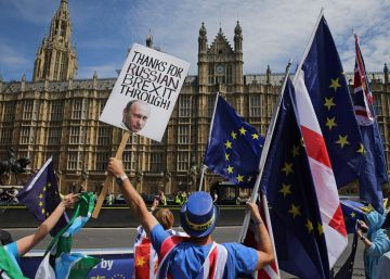 A May se le complica el Brexit