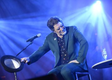 Joaquín Sabina escribe una nueva canción en su vida