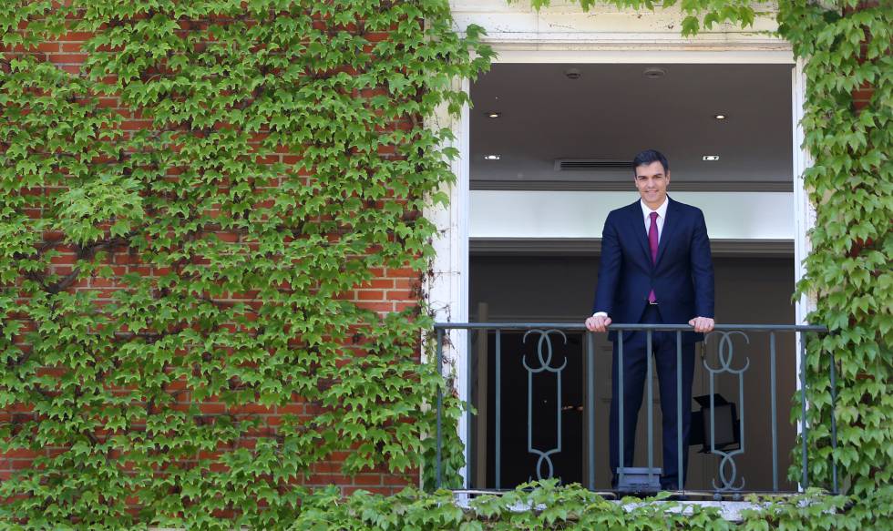Las imágenes de la entrevista de Pedro Sánchez a EL PAÍS