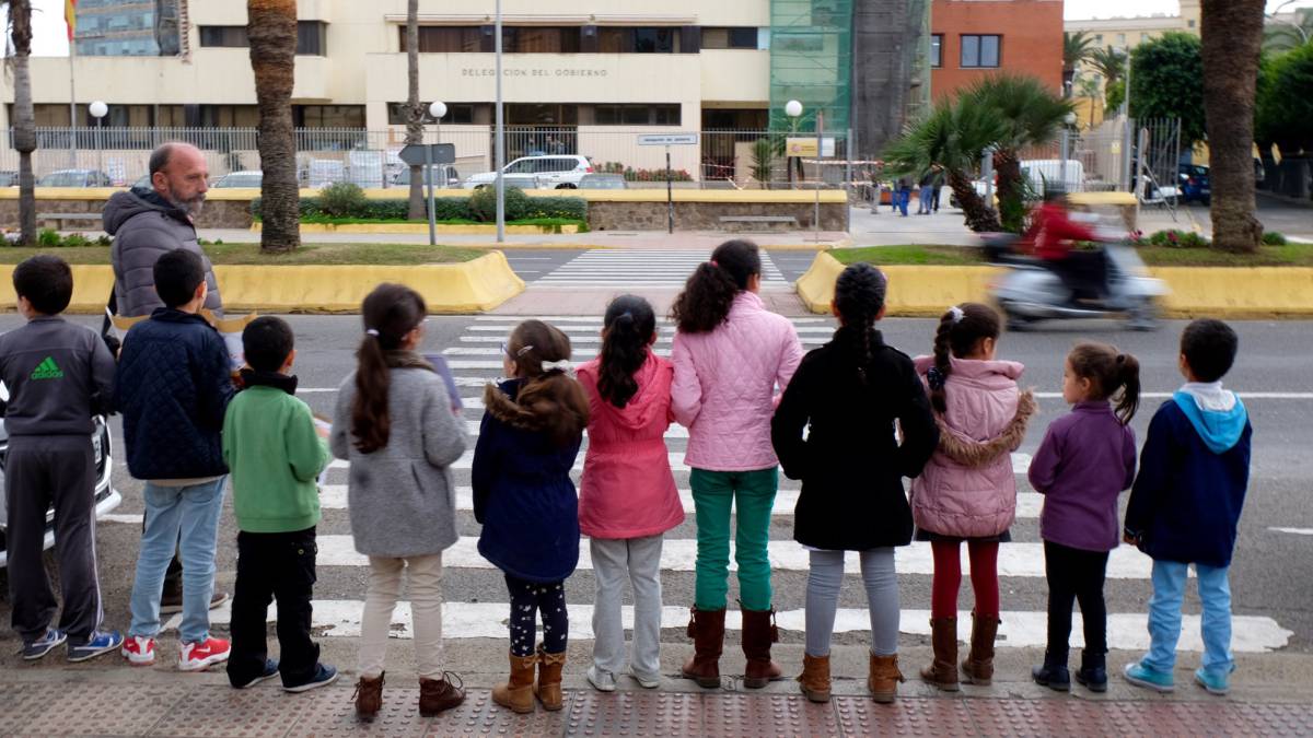 Niños se manifiestan para pedir ir al colegio.