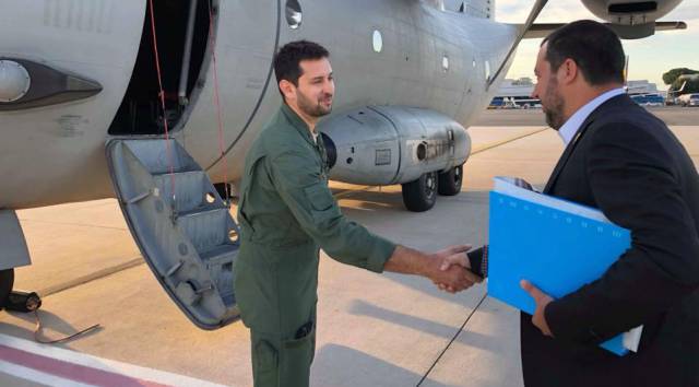 Salvini, a punto de salir hacia Libia.