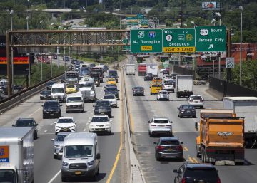 ¿Por qué nadie habla de limitar la cantidad de coches?