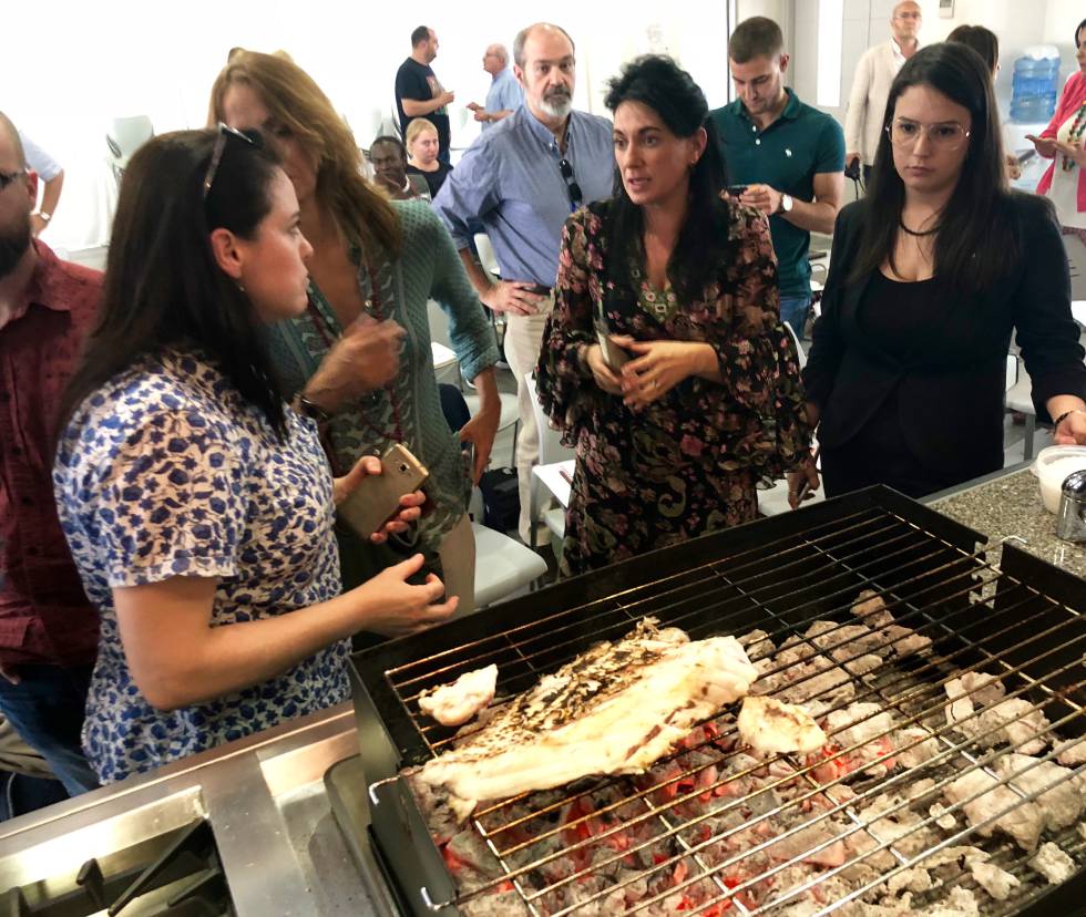 CON LOS ALUMNOS, DURANTE EL CURSO CAPEL