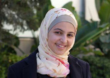 Charla con Muzoon, la joven siria que quiso salvar sus libros