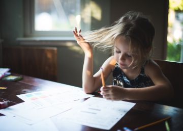 Ni castigo ni premios: así debe actuar ante las notas de sus hijos
