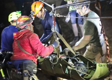 Trabajos de rescate de los niños desaparecidos en una cueva de Tailandia, en imágenes