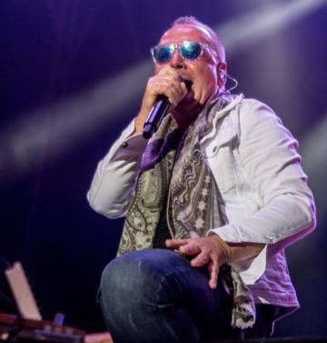 Simple Minds actuando en el 4ever Fest. Doming J Casas