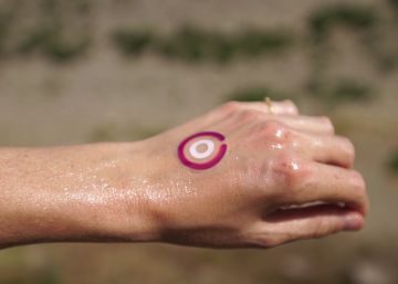 Cómo funciona el 'tatuaje' que protege la piel de la radiación solar