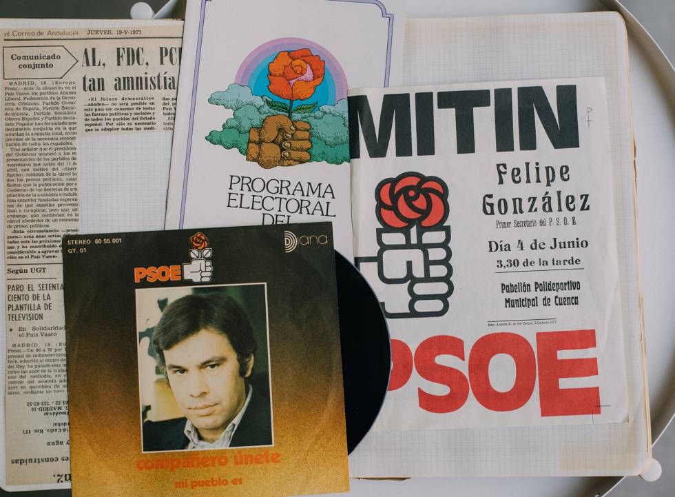 Carteles y programas electorales del Partido Socialista Obrero Español.
