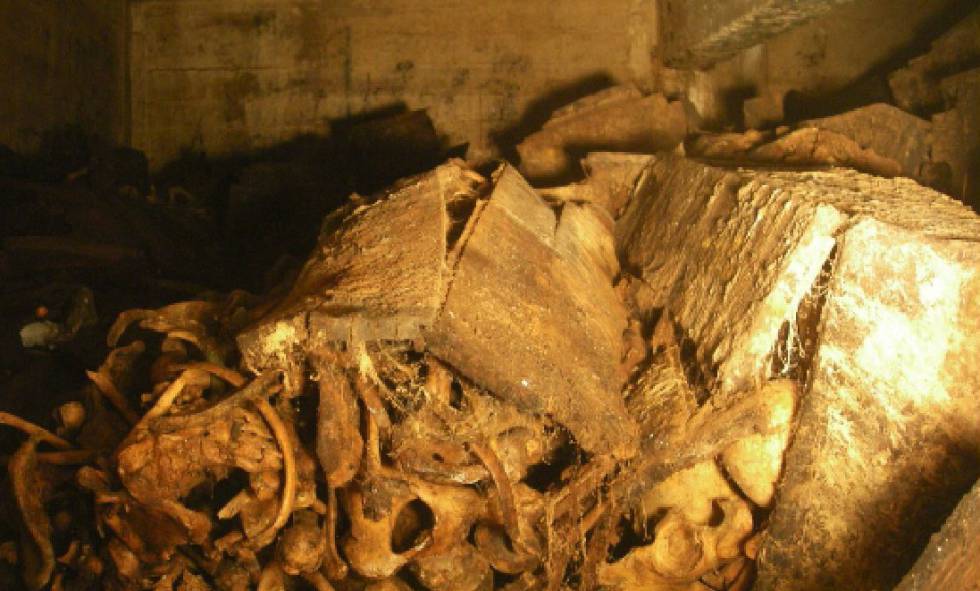 Así están las tumbas del Valle de los Caídos por dentro