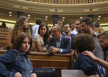 Varios diputados hoy en el Congreso durante la votación.