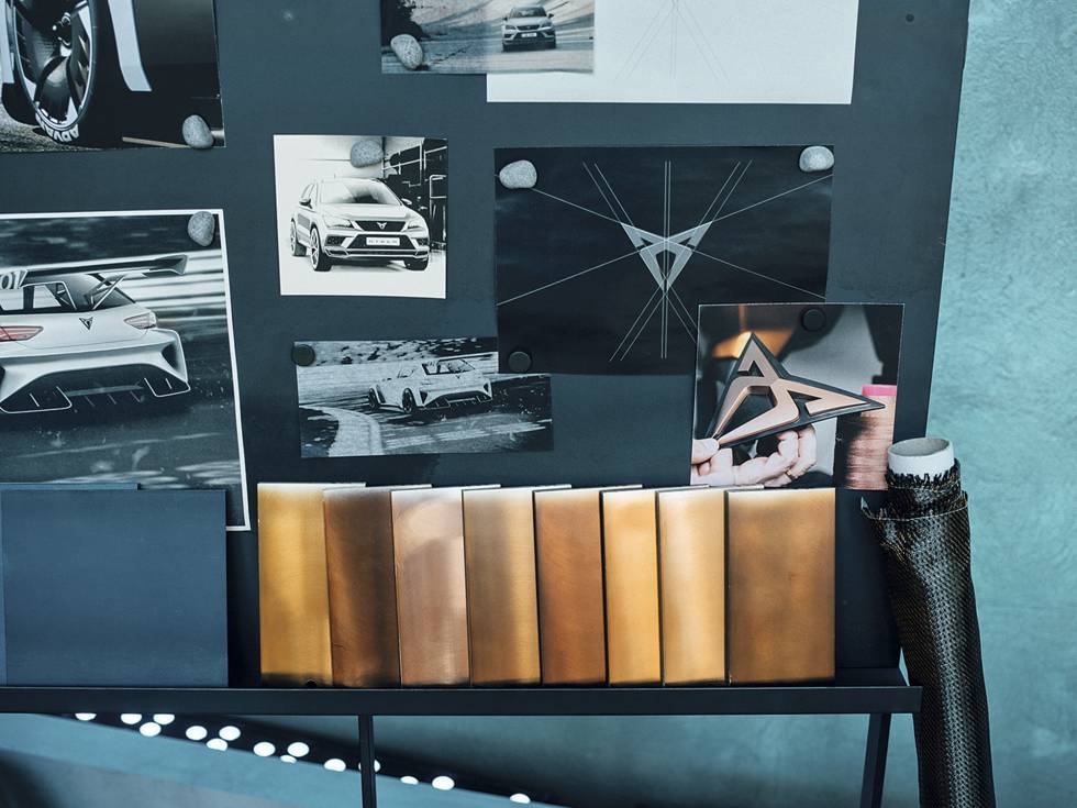 Un detalle con los distintos tonos de cobre para los acabados de los modelos Cupra.