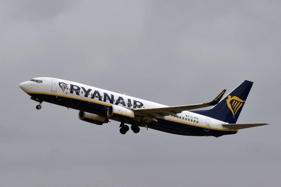 Ryanair to cancel 16 more flights unless Forsa calls off strike