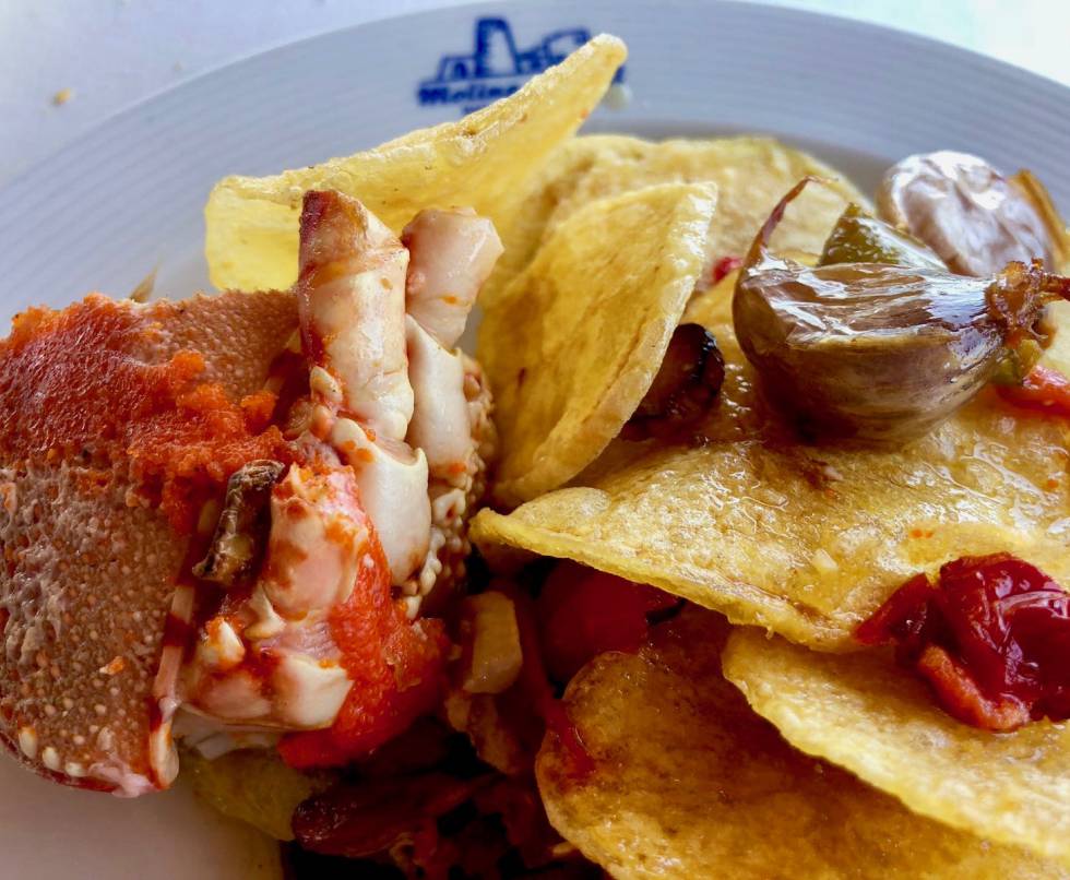 Johnny Yern y sus langostas con huevos fritos