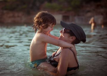 “Ser abuelo te hace más altruista, menos egoísta”