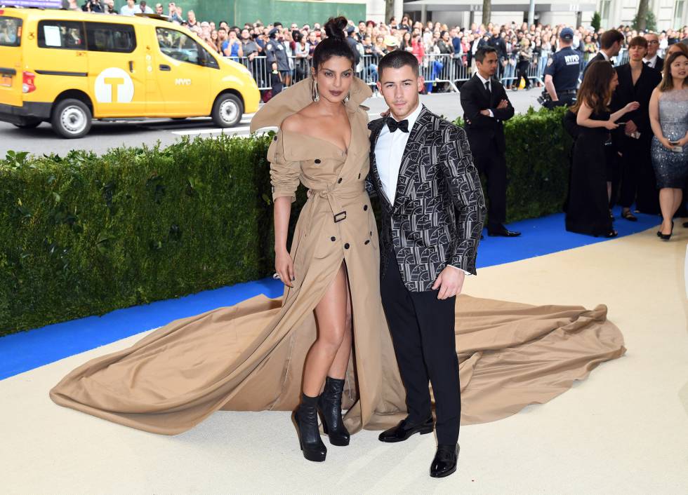 Priyanka Chopra y Nick Jonas Reportedly en la gala del Metropolitan Museum of Art de Nueva York el 1 de mayo de 2017.