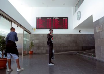 Los primeros días de los migrantes que llegan a Cádiz