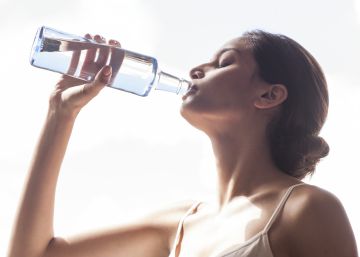 ¿Qué hacen las nuevas aguas embotelladas que no haga la del grifo?