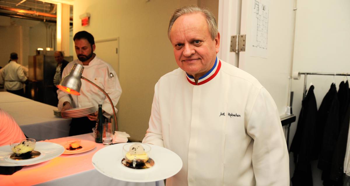 El cocinero Joel Robuchon en febrero de 2016 en Miami, EE UU.