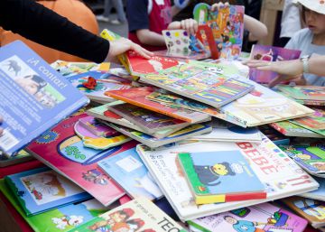 Cómo ahorrar reciclando libros de texto