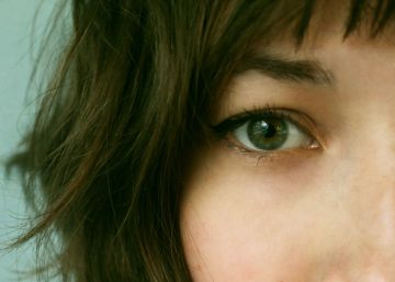Fenómenos extraños del cuerpo: ¿por qué me palpita el párpado?