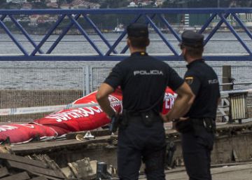 Who is to blame for the accident in Vigo?