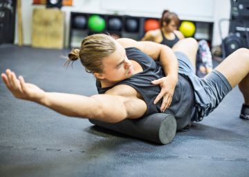 ¿Realmente sirven para algo los rodillos de espuma de los gimnasios?
