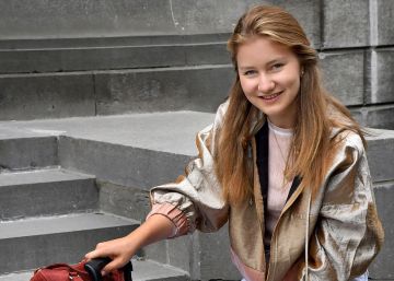 Isabel de Bélgica estudiará en Gales con el método que siguió la reina Sofía