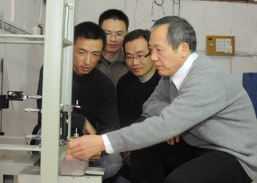 Cientistas chineses redefinem a constante gravitacional proposta por Newton em 1686