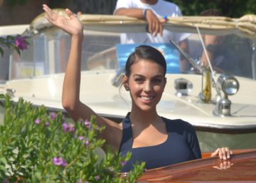 Italia convierte a Georgina Rodríguez en estrella de alfombra roja en Venecia