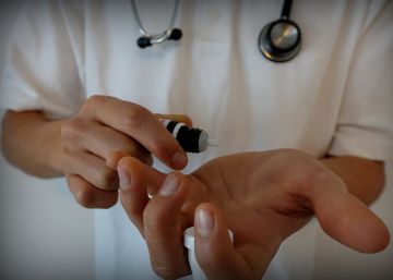 Más de 60 médicos, acusados de vulnerar la deontología por tratamientos pseudocientíficos