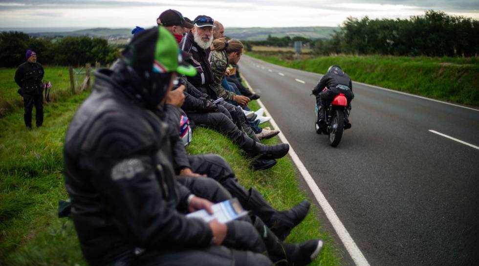Classic TT: la carrera de motos con velocidad de vértigo y mucho riesgo