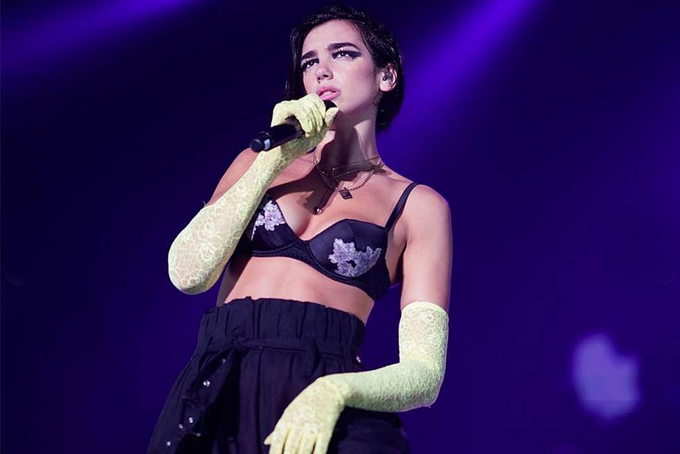 Dua Lipa en su concierto de este miércoles en Shangái
