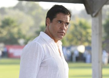 Luis Alfonso de Borbón, investido ‘rey’ de los Franco