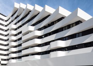 El edificio-manzana El edificio-manzana