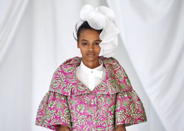 DelPozo luce en Londres un romanticismo incurable