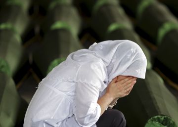 La marcha del horror que se repite cada año en Srebrenica