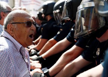 Las imágenes de la protesta de los jubilados frente al Congreso