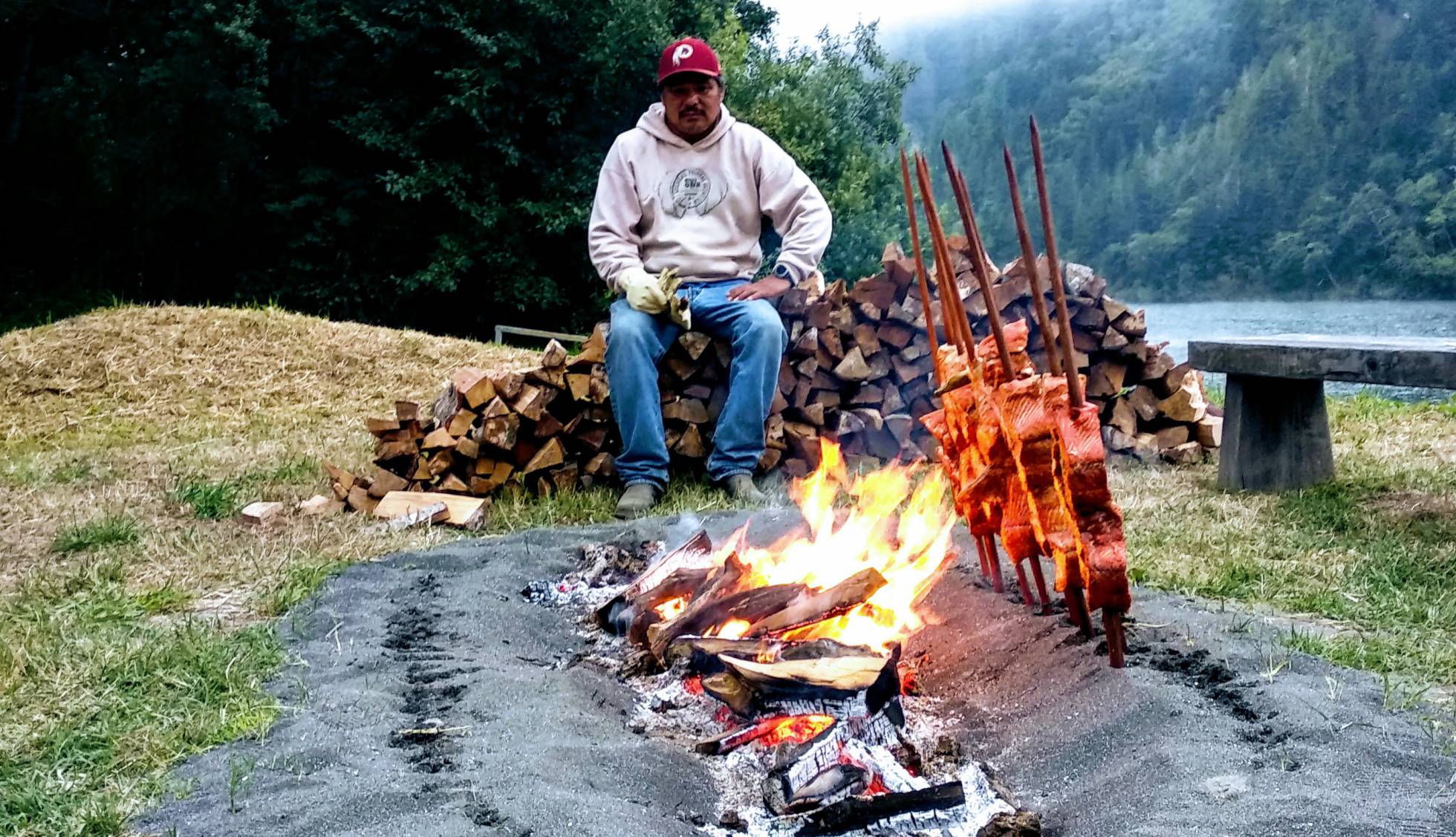 Los indios norteamericanos que venden bonos de carbono para proteger sus bosques