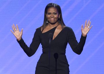 Michelle Obama ahora también oficia bodas