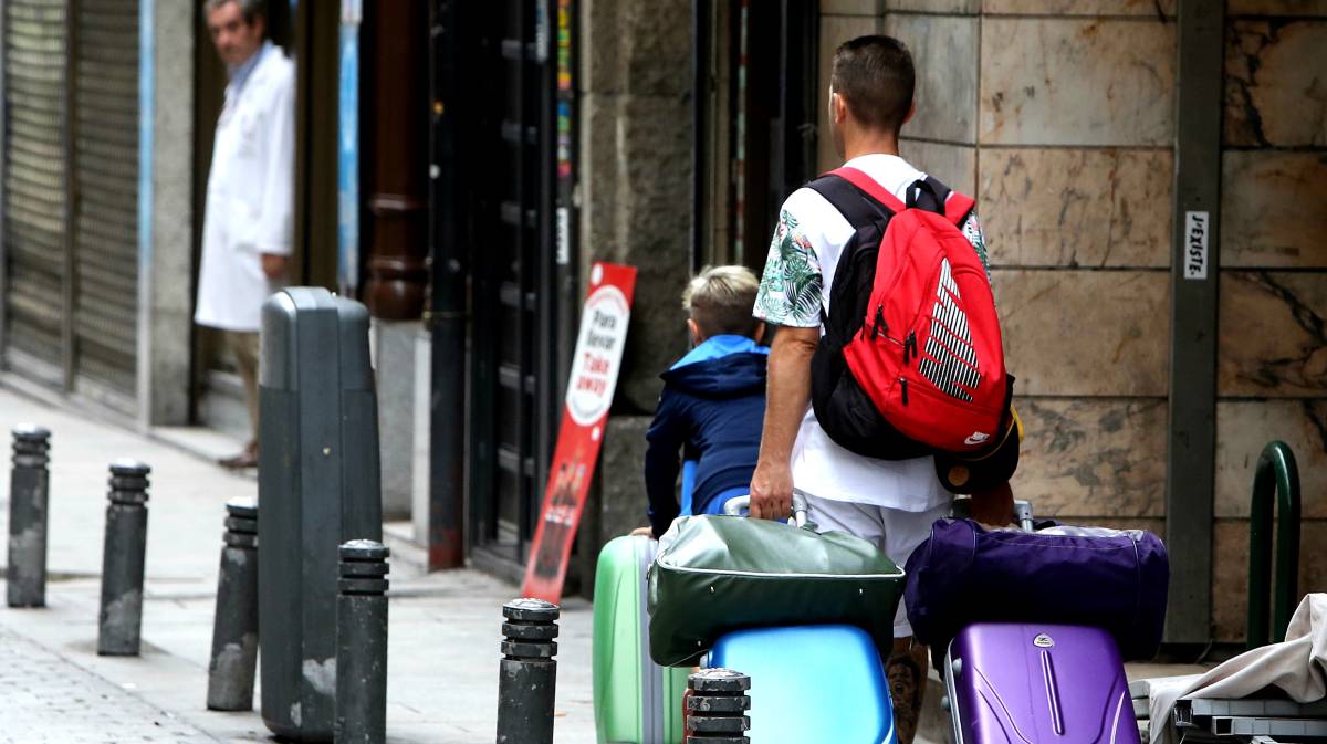 Turistas en una calle de Madrid.
