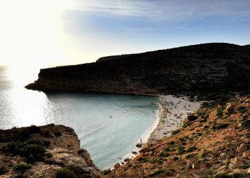 Lampedusa, destino de migrantes y turistas