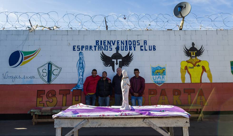 Virgen del Rugby en el centro penitenciario de San Martín.