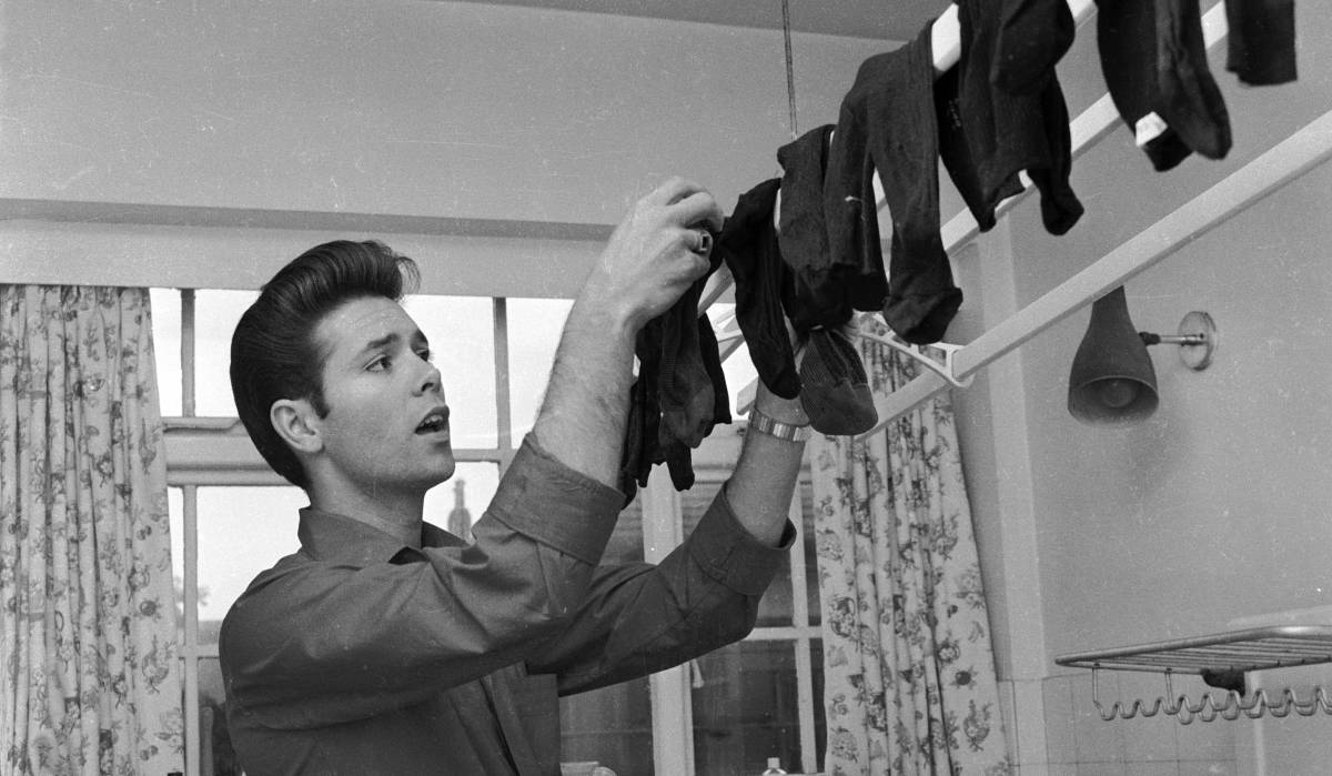 ¿Por qué no puedo tender la ropa en la fachada de mi edificio?